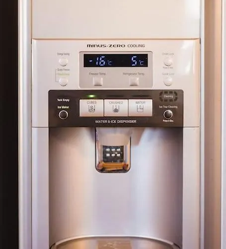 别墅 ολοκληρη βιλα Xrisafis 埃泽萨