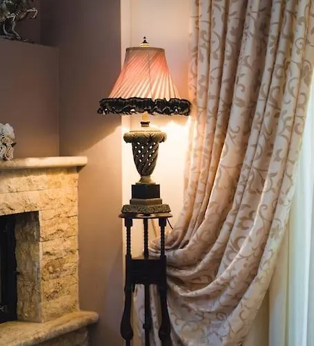 ολοκληρη βιλα Xrisafis 别墅 *